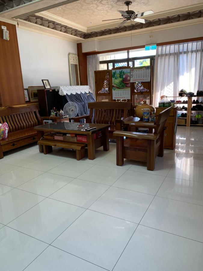Niuge Minsu Homestay Юйли Экстерьер фото